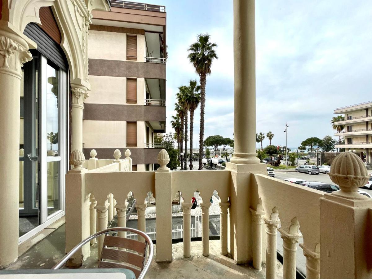 Hotel Doria Chiavari Exterior foto