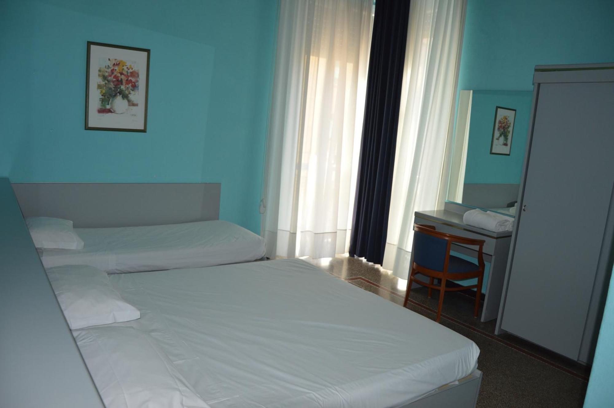 Hotel Doria Chiavari Exterior foto