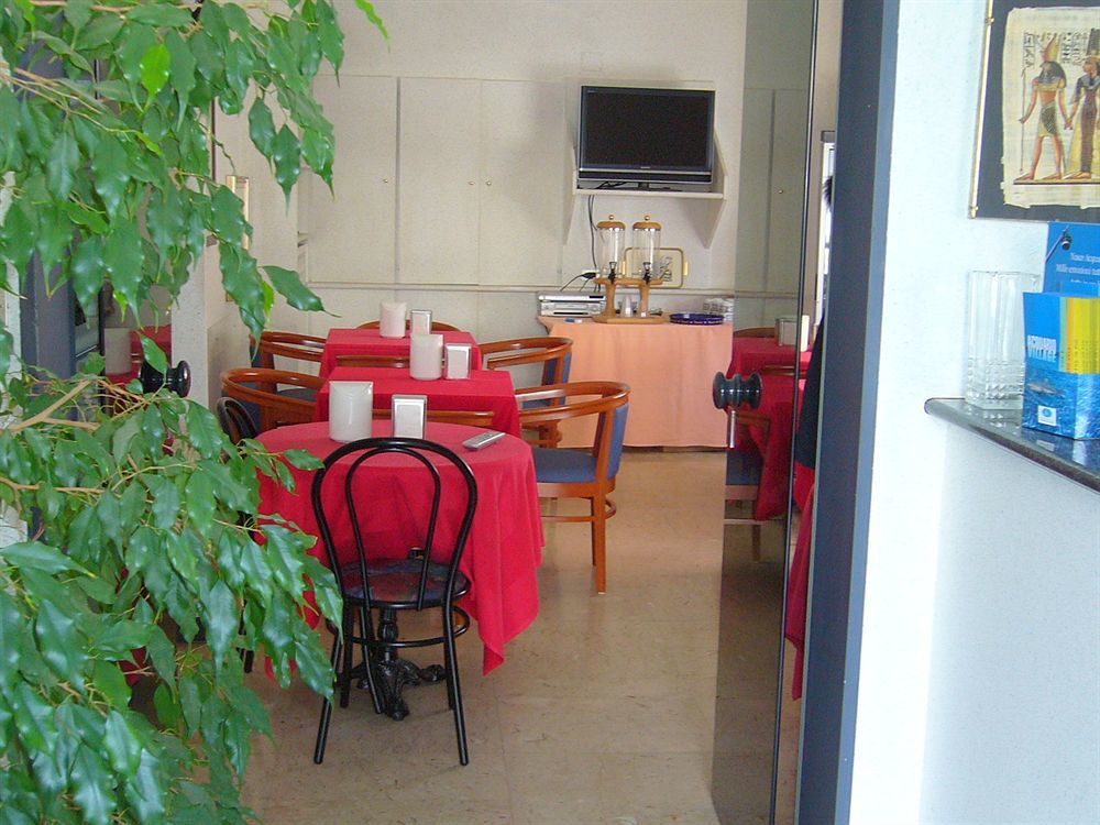 Hotel Doria Chiavari Exterior foto